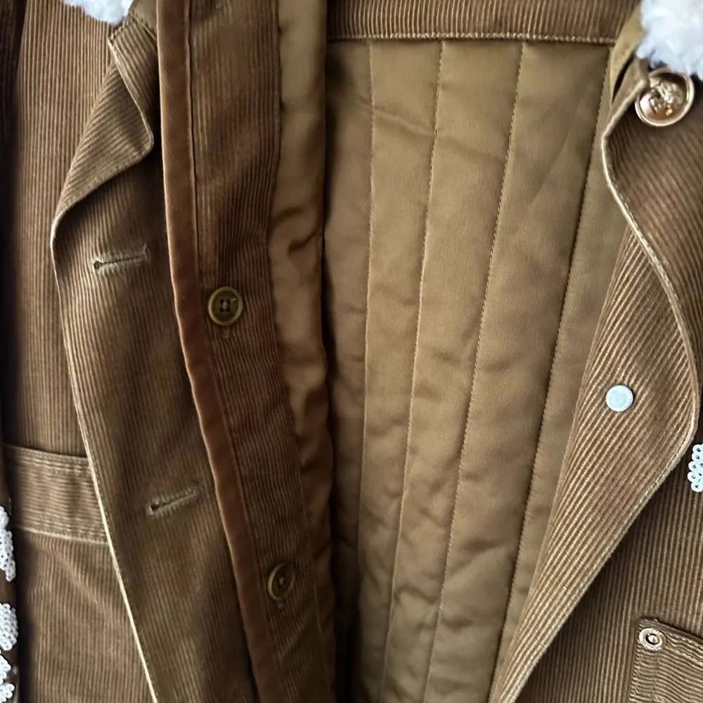 Gorgeous Tory Burch Brown Corduroy Jacket with White Floral Details - Picture 8 of 12